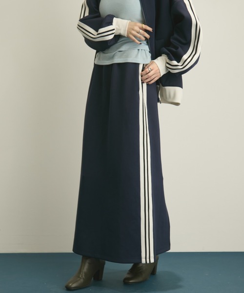 MERLOT（メルロー）の「ダブルライントラックスカート/セットアップ着用可能（スカート・レディース・バーガンディー/ネイビー・FREE）」の21枚目の写真
