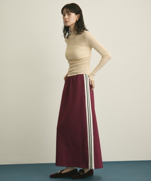 MERLOT（メルロー）の「ダブルライントラックスカート/セットアップ着用可能（スカート・レディース・バーガンディー/ネイビー・FREE）」の12枚目の写真