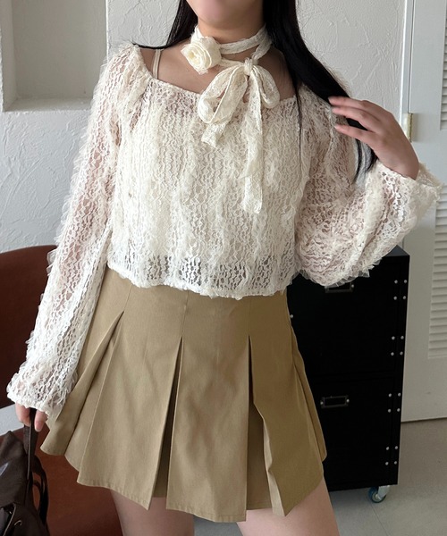 apres jour mignon（アプレジュールミニョン）の「【apresjour mignon SOIE】バラチョーカートップス【ZOZOTOWN限定アイテム】（シャツ/ブラウス・レディース・ブラック/アイボリー・X-LARGE/フリー）」の6枚目の写真