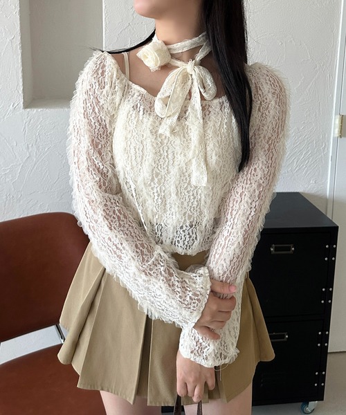 apres jour mignon（アプレジュールミニョン）の「【apresjour mignon SOIE】バラチョーカートップス【ZOZOTOWN限定アイテム】（シャツ/ブラウス・レディース・ブラック/アイボリー・X-LARGE/フリー）」の7枚目の写真