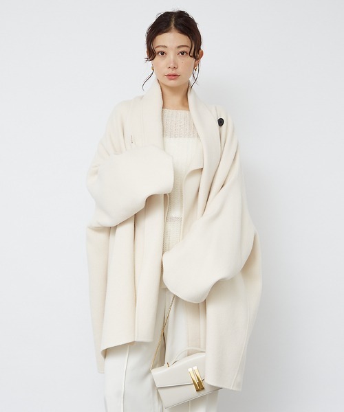 Rouge vif(ルージュヴィフ)の「【2サイズ展開】ストール/マフラー付き変形リバーコート(その他アウター・レディース・カーキ/アイボリー・フリー)」の7枚目の写真