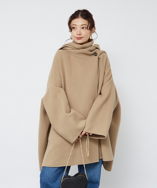 Rouge vif(ルージュヴィフ)の「【2サイズ展開】ストール/マフラー付き変形リバーコート(その他アウター・レディース・カーキ/アイボリー・フリー)」の5枚目の写真