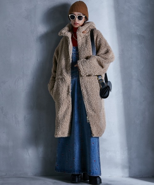 GEVS.(ジェイヴィス)の「ボアモッズコート <大きいサイズ有>GEVS.(モッズコート・レディース・ベージュ/ブラウン・4L/3L/LL/L/M/5L)」の13枚目の写真