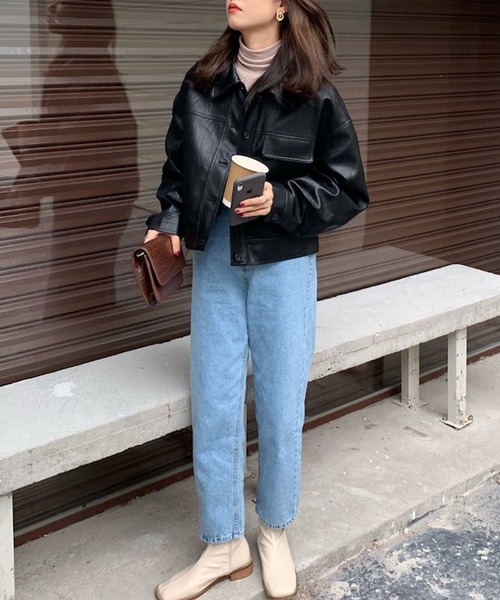 aimoha(アイモハ)の「ステンカラーPUレザージャケット(ブルゾン・レディース・キャメル/ブラック・FREE)」の11枚目の写真