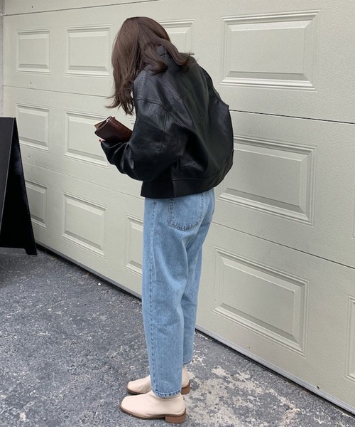 aimoha(アイモハ)の「ステンカラーPUレザージャケット(ブルゾン・レディース・キャメル/ブラック・FREE)」の10枚目の写真