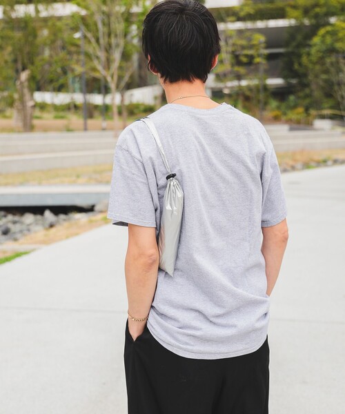 bpr BEAMS（ビーピーアール ビームス ）の「【コンパクト】UVカット 晴雨兼用 折り畳み傘 ②（折りたたみ傘・レディース・シルバー/ブラック・ONE SIZE）」の4枚目の写真