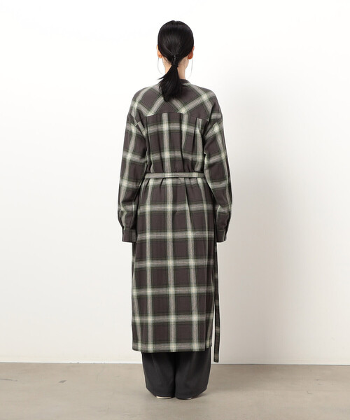 ONIGIRI（オニギリ）の「起毛チェック　シャツワンピース（シャツワンピース・レディース・チャコール/ベージュ・FREE）」の8枚目の写真