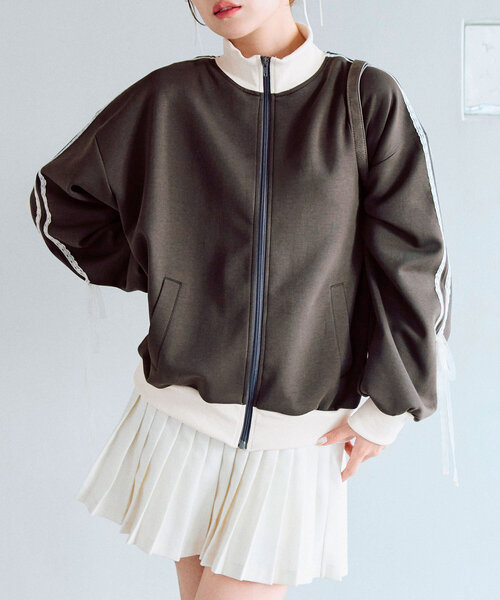 OLIVE des OLIVE(オリーブデオリーブ)の「レースリボントラックジャケット(カーディガン/ボレロ・レディース・ベージュ/オフホワイト/チャコールグレー・FREE)」の20枚目の写真