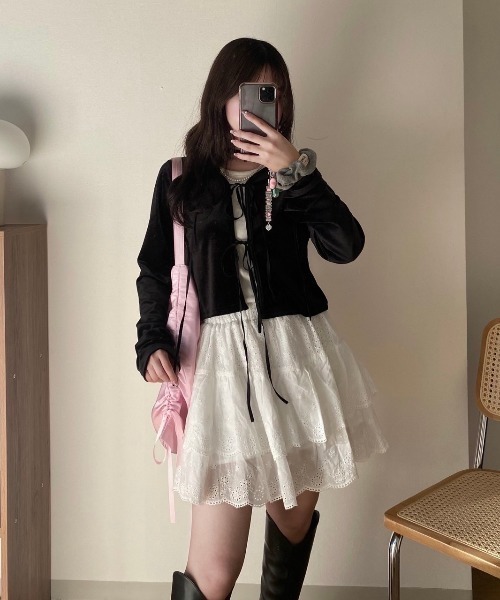 nemne store(ネンネストア)の「【Seoup】リボンチョーカーベロアボレロカーディガン(カーディガン/ボレロ・レディース・ピンク系/ブラック系・フリー)」の13枚目の写真