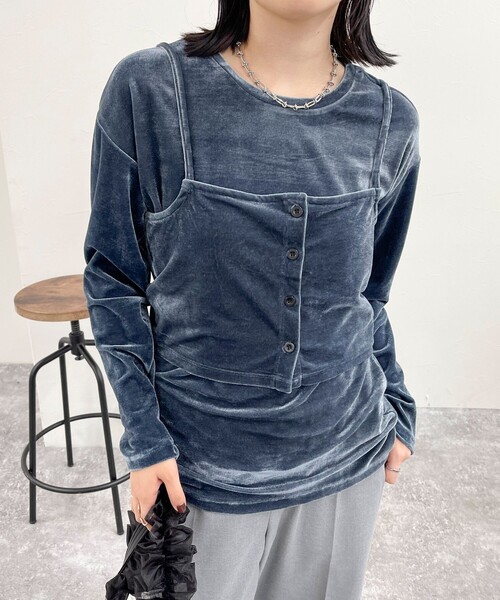 fredy emue(フレディエミュ)の「ベロアロンTビスチェセット(Tシャツ/カットソー・レディース・ブラック/グレイッシュブルー/ブラウン・38)」の3枚目の写真
