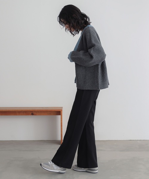 n'OrLABEL（ノアールレーベル）の「『裏起毛カットジョーゼットフレアパンツ』（スラックス・レディース・ブラック/グリーン/ブラウン・1/2）」の14枚目の写真