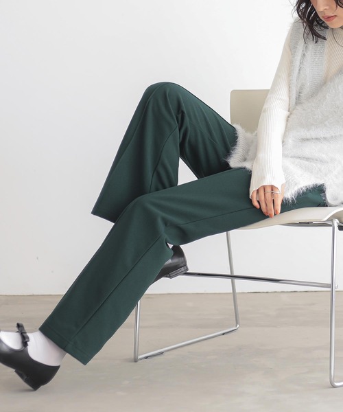 n'OrLABEL（ノアールレーベル）の「『裏起毛カットジョーゼットフレアパンツ』（スラックス・レディース・ブラック/グリーン/ブラウン・1/2）」の4枚目の写真