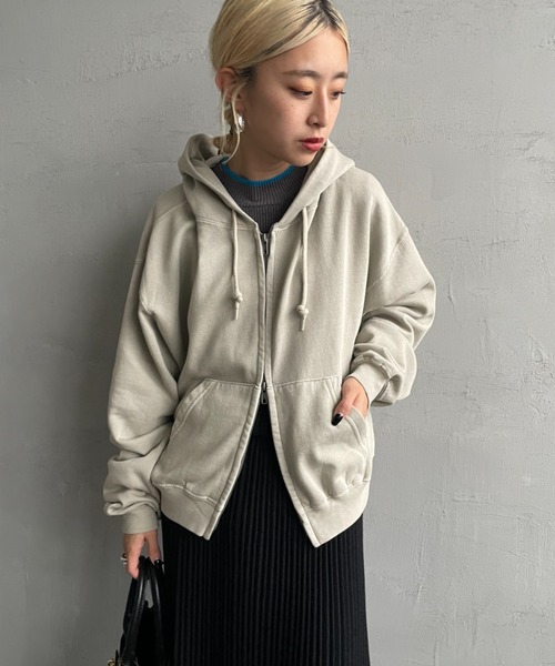 JEANS FACTORY Clothes（ジーンズファクトリークローズ）の「[Jeans Factory Clothes/ジーンズファクトリークローズ] ケミカル加工 フェードスウェット ジップパーカー（パーカー・レディース・ブラック/グレー/レッド・S/M/L）」の7枚目の写真