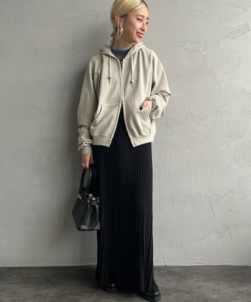 JEANS FACTORY Clothes（ジーンズファクトリークローズ）の「[Jeans Factory Clothes/ジーンズファクトリークローズ] ケミカル加工 フェードスウェット ジップパーカー（パーカー・レディース・ブラック/グレー/レッド・S/M/L）」の10枚目の写真