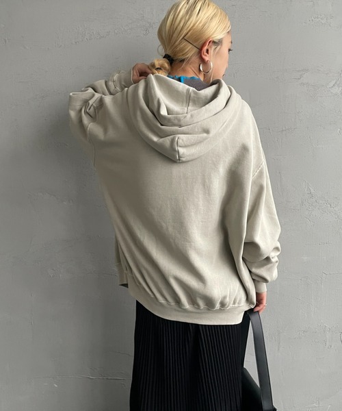 JEANS FACTORY Clothes（ジーンズファクトリークローズ）の「[Jeans Factory Clothes/ジーンズファクトリークローズ] ケミカル加工 フェードスウェット ジップパーカー（パーカー・レディース・ブラック/グレー/レッド・S/M/L）」の16枚目の写真