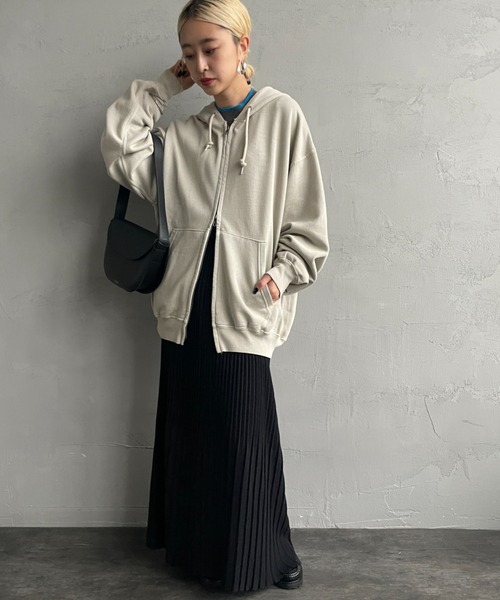 JEANS FACTORY Clothes（ジーンズファクトリークローズ）の「[Jeans Factory Clothes/ジーンズファクトリークローズ] ケミカル加工 フェードスウェット ジップパーカー（パーカー・レディース・ブラック/グレー/レッド・S/M/L）」の17枚目の写真