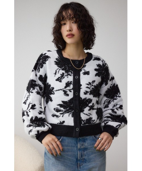 AZUL by moussy（アズールバイマウジー）の「2WAY花柄ジャガードカーディガン（カーディガン/ボレロ・レディース・ブラック系その他/グレー系その他・FREE）」の4枚目の写真