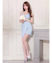 【女性らしさ際立つ】大胆な胸元&背中開きで視線独占!ワンカラー カシュクール ノースリーブ タイトミニキャバドレス