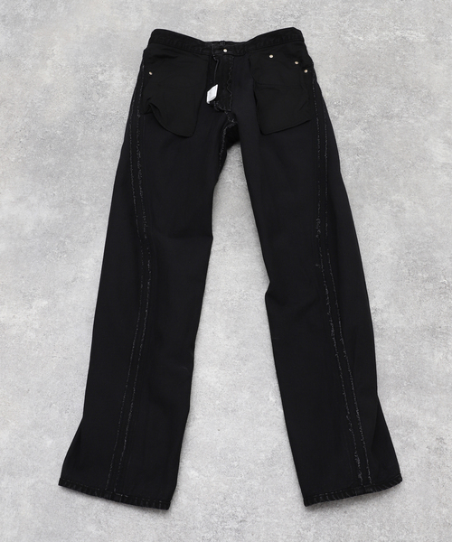 NVRFRGT / ネヴァーフォーゲット】3D TWISTED JEANS F.BLK