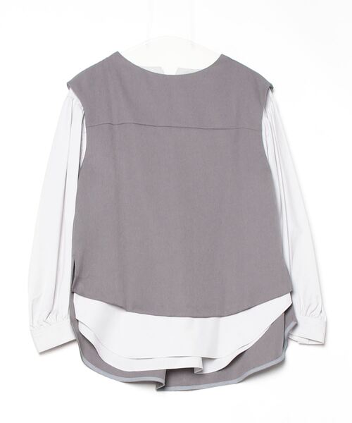 Gabardine K.T(ギャバジンケーティー)の「【セットアップ対応】パウダーツイルストレッチ ブラウス付きベスト(シャツ/ブラウス・レディース・ブラック/ネイビー/チャコール/グレー・9号/7号/11号/5号)」の2枚目の写真