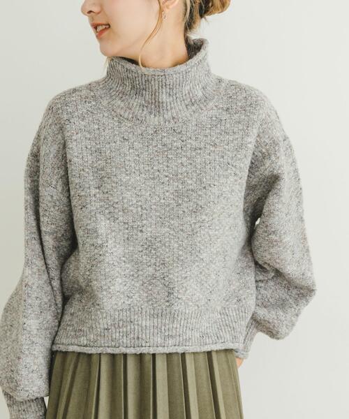 ITEMS URBANRESEARCH(アイテムズ アーバンリサーチ)の「ネップハイネックニットプルオーバー(ニット/セーター・レディース・ライトグレー/ブラウン/オレンジ/ブルー・FREE)」の2枚目の写真
