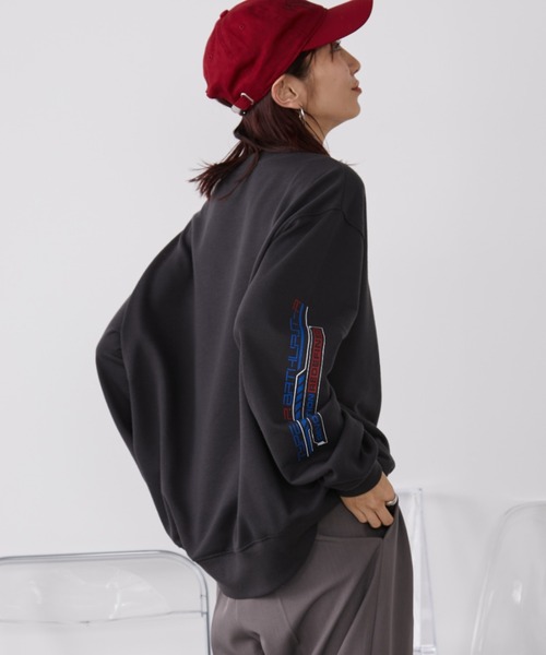 Auntie Rosa Holiday(アンティローザホリデー)の「スポンサーロゴレーシングスウェット(Tシャツ/カットソー・レディース・チャコールグレー/ナチュラル・FREE)」の6枚目の写真