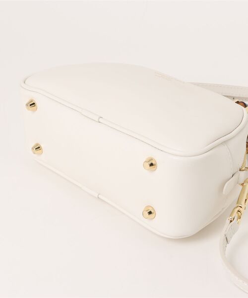 CHRISTIAN VILLA（クリスチャンヴィラ）の「【CHRISTIAN VILLA】バンブーハンドルミニバッグ(Q56407)（ハンドバッグ・レディース・ホワイト/ブラック・ALL）」の10枚目の写真