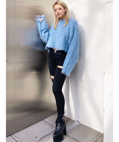 GYDA(ジェイダ)の「WEB限定!モヘアタッチシャギーショートニットトップス(ニット/セーター・レディース・アイボリー/グレー/チャコールグレー/ブルー・FREE)」の9枚目の写真