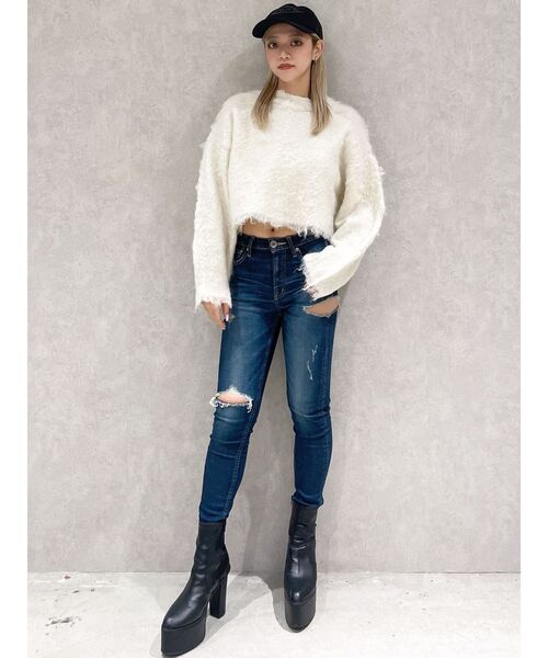 GYDA(ジェイダ)の「WEB限定!モヘアタッチシャギーショートニットトップス(ニット/セーター・レディース・アイボリー/グレー/チャコールグレー/ブルー・FREE)」の15枚目の写真