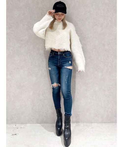 GYDA(ジェイダ)の「WEB限定!モヘアタッチシャギーショートニットトップス(ニット/セーター・レディース・アイボリー/グレー/チャコールグレー/ブルー・FREE)」の17枚目の写真