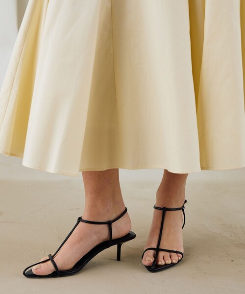 Tony Bianco(トニービアンコ)の「TONY BIANCO FAST HEELS サンダル(サンダル・レディース・ブラック・7/6/5)」の8枚目の写真
