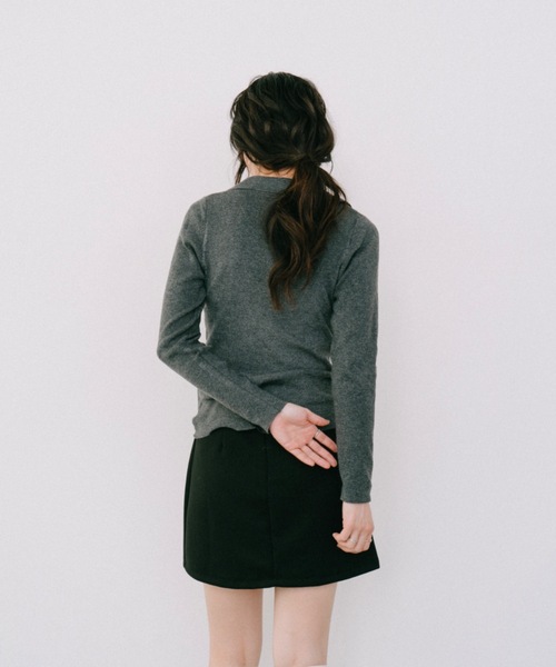 DRWCYS(ドロシーズ)の「フロントボタンレイヤードニット(ニット/セーター・レディース・ネイビー/グレー・FREE)」の13枚目の写真