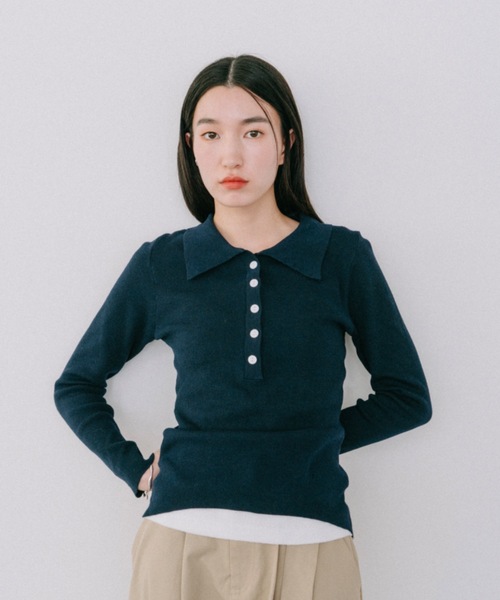 DRWCYS(ドロシーズ)の「フロントボタンレイヤードニット(ニット/セーター・レディース・ネイビー/グレー・FREE)」の3枚目の写真