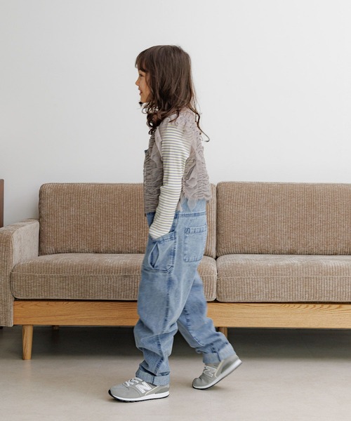 BAYFLOW（ベイフロー）の「[肩紐調節可能★]デニムサロペット(KIDS)（サロペット/オーバーオール・キッズ・インディゴブルー・150cm/130cm/110cm）」の17枚目の写真