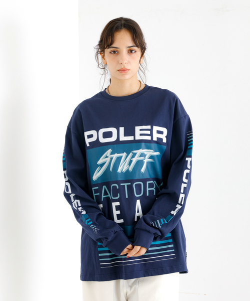 POLeR(ポーラー)の「【POLeR/ポーラー】TEAMS RELAX L/S/チームロゴ/リラックスTシャツ(Tシャツ/カットソー・メンズ・ネイビー/ホワイト・M/L)」の2枚目の写真