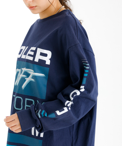 POLeR(ポーラー)の「【POLeR/ポーラー】TEAMS RELAX L/S/チームロゴ/リラックスTシャツ(Tシャツ/カットソー・メンズ・ネイビー/ホワイト・M/L)」の3枚目の写真