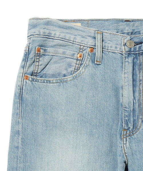 Levi's(リーバイス)の「Levi's/リーバイス 555(TM) ジーンズ リラックスストレート(デニムパンツ・メンズ・ブラック/ライトインディゴブルー/インディゴブルー・W28 L32/W29 L32/W30 L32/W31 L32/W32 L32/W33 L32/W34 L32/W36 L32)」の22枚目の写真
