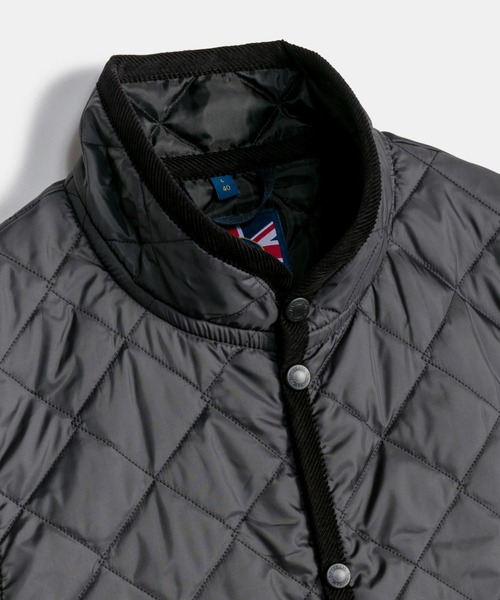 LAVENHAM(ラベンハム)の「Lightweight Mickfield Mens / ライトウェイト ミックフィールド メンズ(ベスト・メンズ・ダークブラック/ブラック/ネイビー・XL/L/M/S/XS/XXL)」の16枚目の写真
