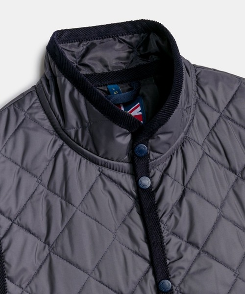 LAVENHAM(ラベンハム)の「Lightweight Mickfield Mens / ライトウェイト ミックフィールド メンズ(ベスト・メンズ・ダークブラック/ブラック/ネイビー・XL/L/M/S/XS/XXL)」の11枚目の写真
