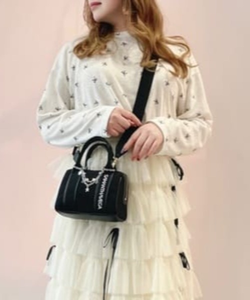 SAMANTHAVEGA(サマンサベガ)の「ロゴテープミニボストンバッグ(ボストンバッグ・レディース・ライトブルー/オフホワイト/ブラック/ピンク・FREE)」の3枚目の写真