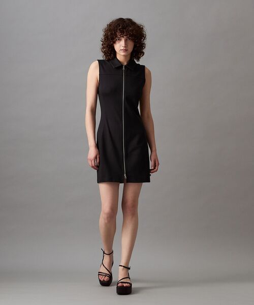 Calvin Klein（カルバン・クライン）の「ミラノ ジップ ワンピース