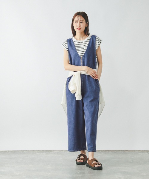 GLOBAL WORK（グローバルワーク）の「GOODデニムサロペット/243802（サロペット/オーバーオール・レディース・ブルー/ネイビー・MEDIUM/LARGE）」の4枚目の写真