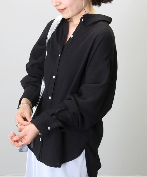 Aletta vita(アレッタビータ)の「フレンチリネン長袖シャツ(シャツ/ブラウス・レディース・ブルー/ブラック/ベージュ・FREE)」の4枚目の写真