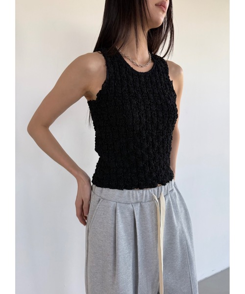 Didot.showroom（ディドット ショールーム）の「【DIDOT.】リンクルノースリーブブラウス（タンクトップ・レディース・アイボリー/ブラック/スカイブルー/ベージュ・FREE）」の2枚目の写真