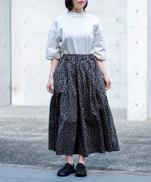 新作＊DOLCE&GABBANA＊バックロゴ入ツイードミディスカート 新作＊DOLCE&GABBANA＊バックロゴ入ツイードミディスカート スカート