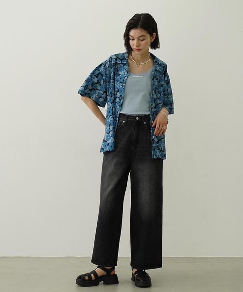 MILKFED.(ミルクフェド)の「FLORAL ALL OVER PATTERN SHIRT(シャツ/ブラウス・レディース・ブラウン/ライトピンク/ブルー・ONE SIZE)」の17枚目の写真