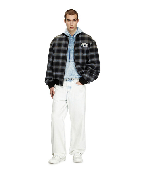 メンズ ワイドデニムパンツ 2001 D-MACRO（デニムパンツ）｜DIESEL