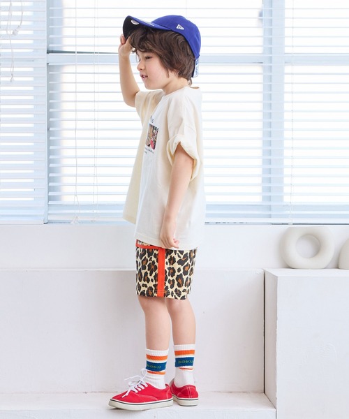 Life Support Products（ライフサポートプロダクツ）の「【COTTON from U.S.A】ビッグシルエットフォトプリントTシャツ（Tシャツ/カットソー・キッズ・ホワイト系1/ホワイト系2/ホワイト系3/ブラック系2/ホワイト系4/ブラック系1/ブラック系3/ブラック系4・150/110/80/90/95/100/120/130/140）」の18枚目の写真