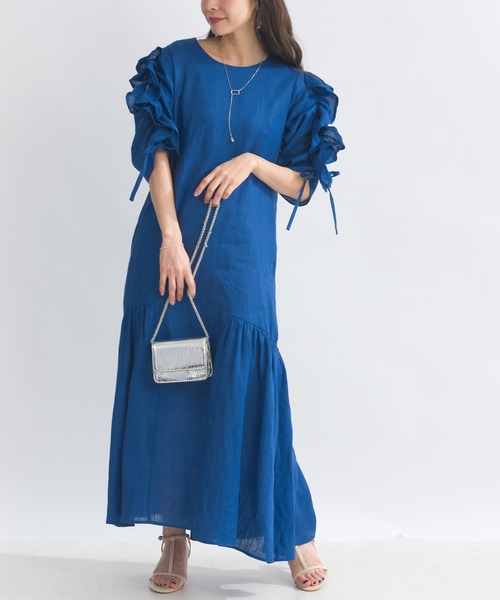 PICCIN PERLA（ピッチンペルラ）の「袖シャーリングフリルリネンワンピース（ワンピース・レディース・オレンジ/ブルー/ブラック・M）」の9枚目の写真