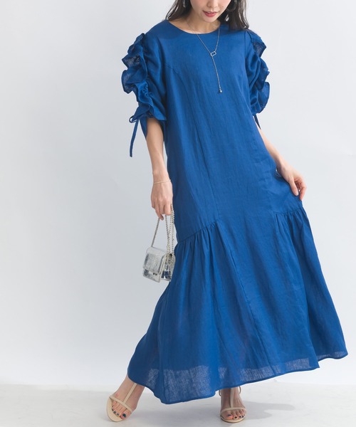 PICCIN PERLA（ピッチンペルラ）の「袖シャーリングフリルリネンワンピース（ワンピース・レディース・オレンジ/ブルー/ブラック・M）」の13枚目の写真